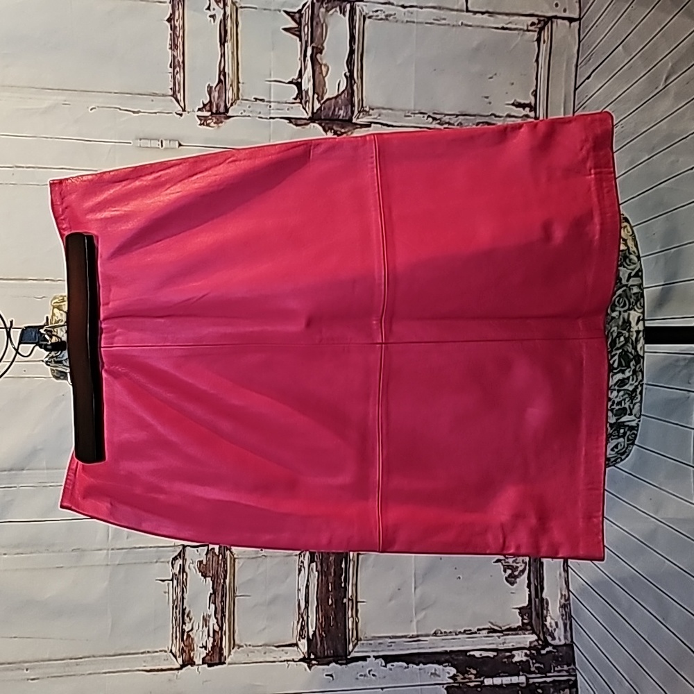 GAP PiNK LeaTHeR SKiRT SiZe 6